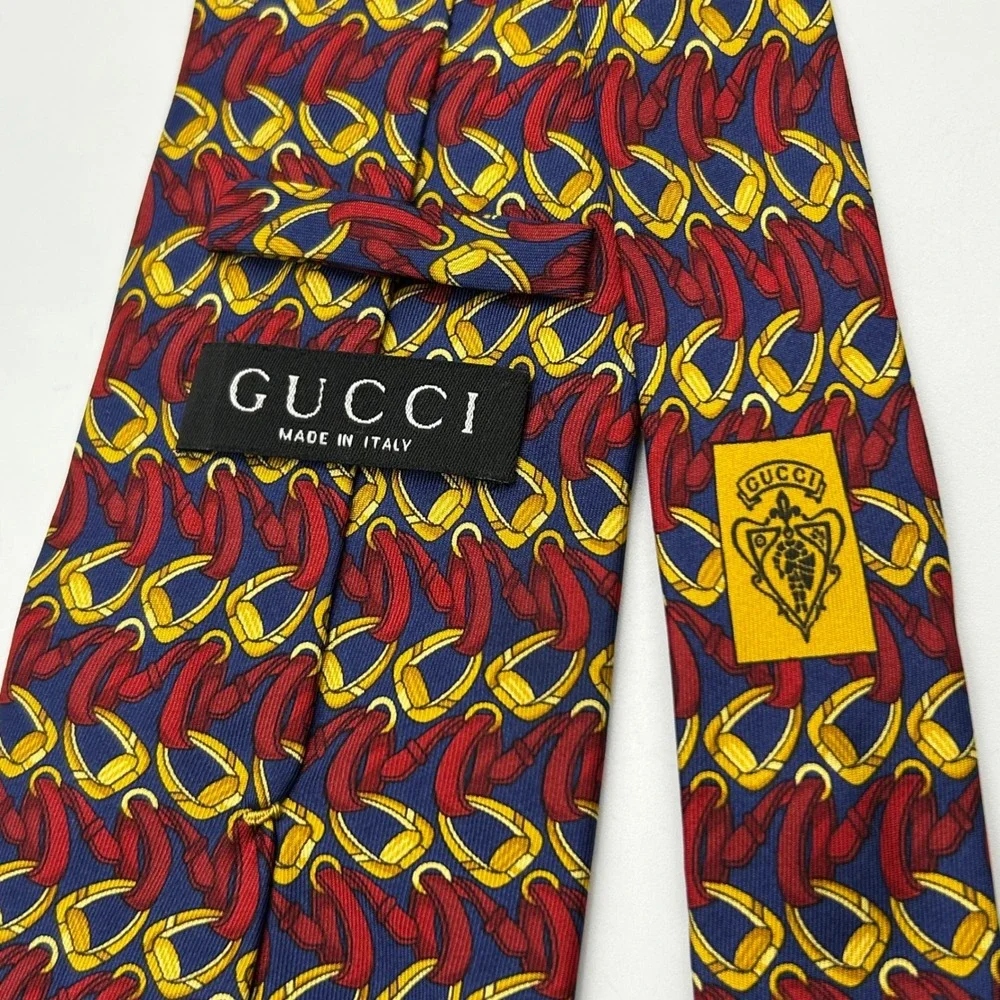 Pristine Vintage GUCCI Silk Tie Equestrian Horsebit Chain Motif NWOT Navy Red